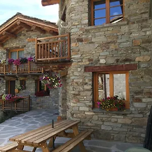 https://la-datcha-4-5-personnes.hotels-rhonealpes.com