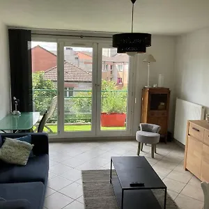 https://appartement-t250m2-lille-terraseparking-scu.lillehotels.org
